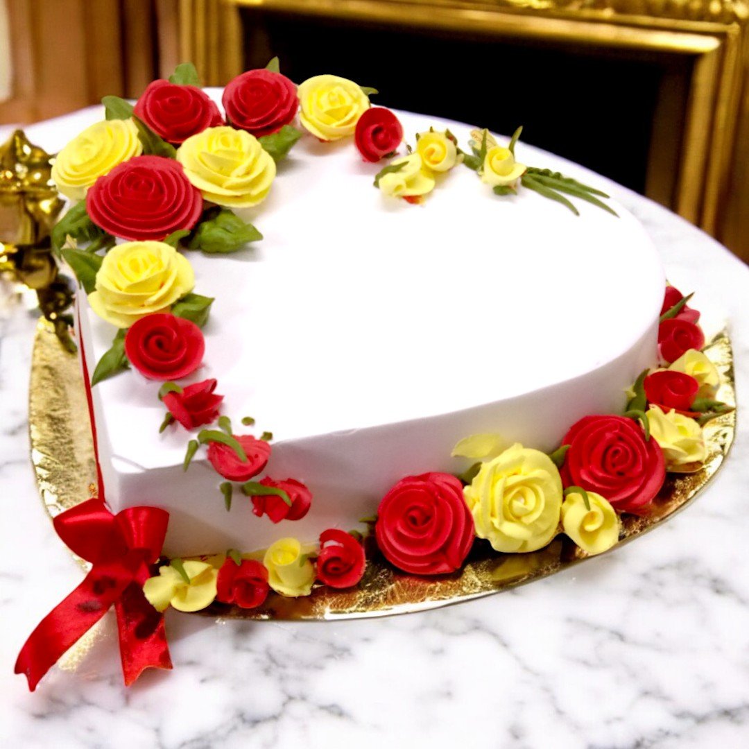 Heart Shape Floral Cake
