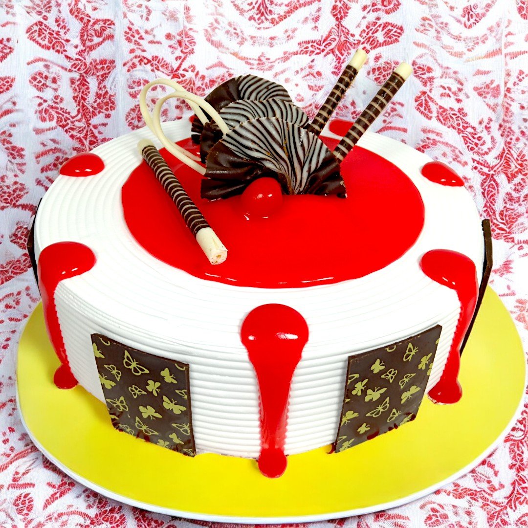 Red Velvet Rhapsody Cake