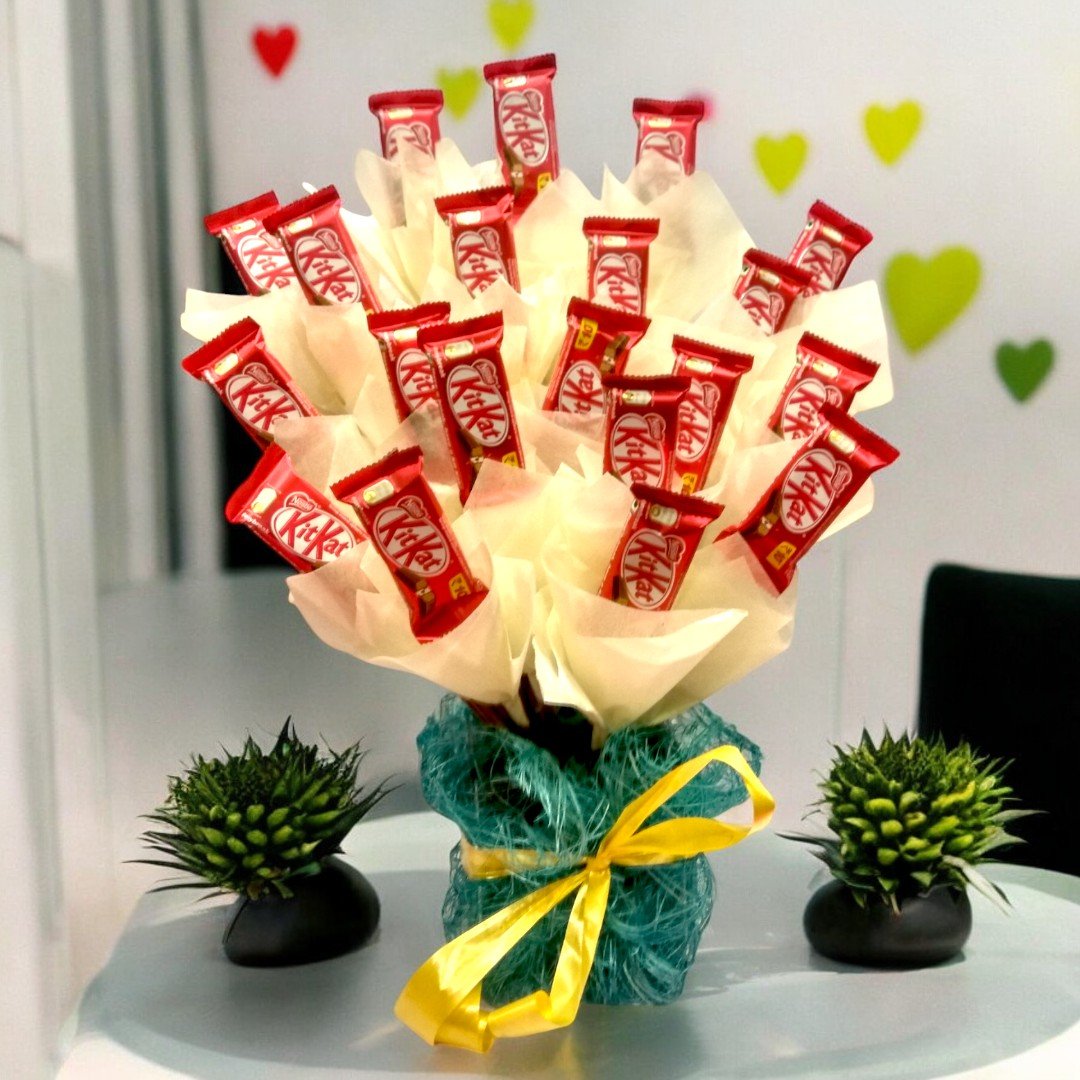 Kitkat hamper by BetterGiftFlowers, featuring 20 Kitkat chocolates arranged in a creative bouquet style.