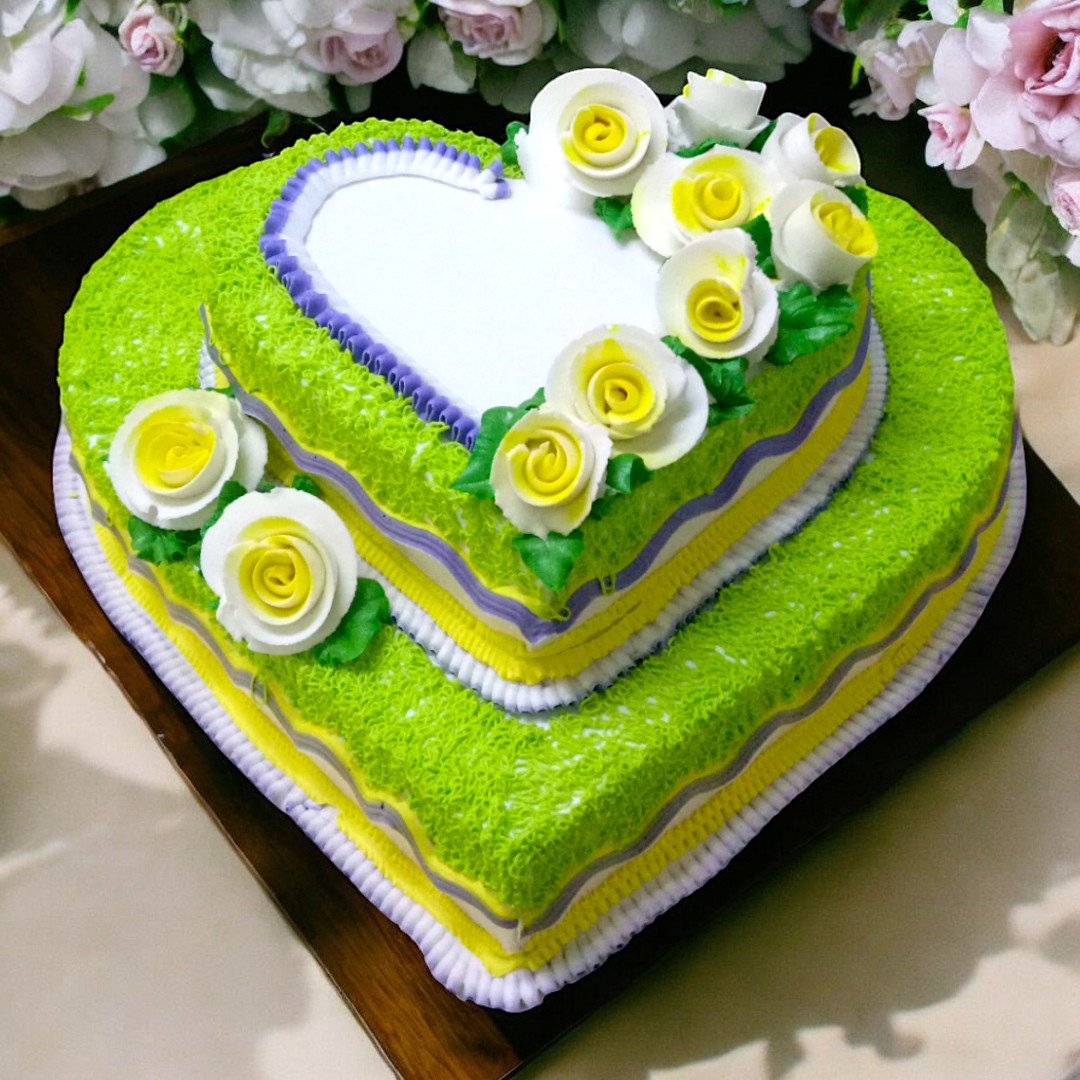 BetterGiftFlowers 2 Tier Double Heart Cake with yellow and white roses.